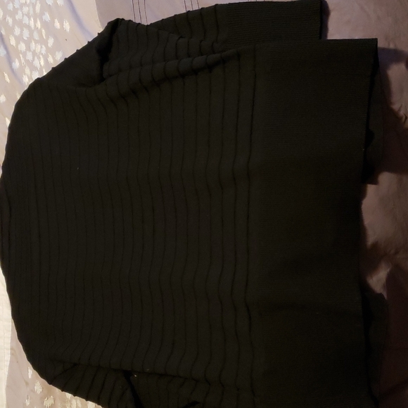 Long sleeve black cardigan Soyaconcept. Excellent quality. Like new. - Picture 8 of 9